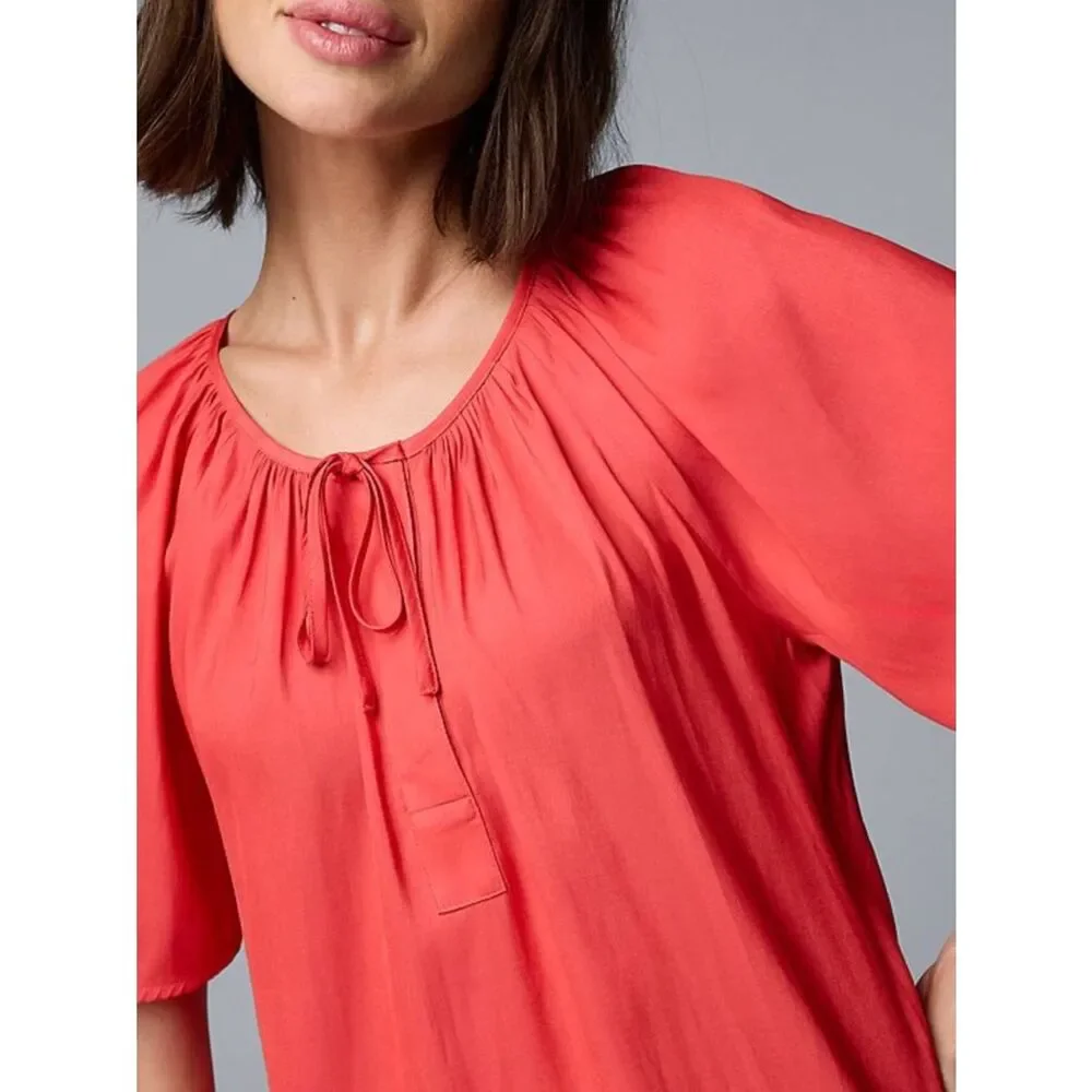 Simply Vera Vera Wang Shirred Tie Neck Short Sleeve Blouse Medium NWT